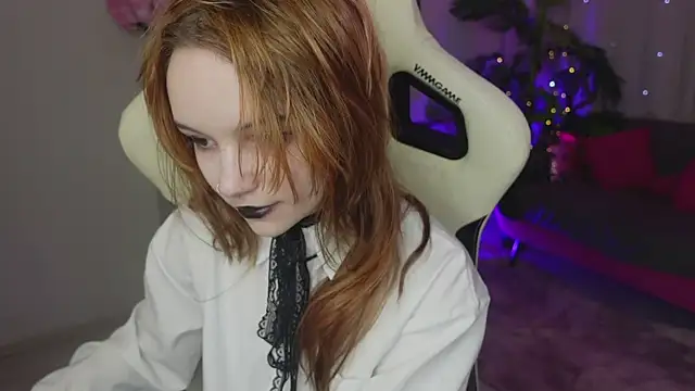 Snapshot of Staymonica chatting on February 4, 2026, 1:06 pm Staymonica online show from February 4, 2026, 1:06 pm