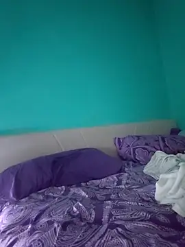 eldiscjockey3 online show from April 27, 2026, 6:22 am