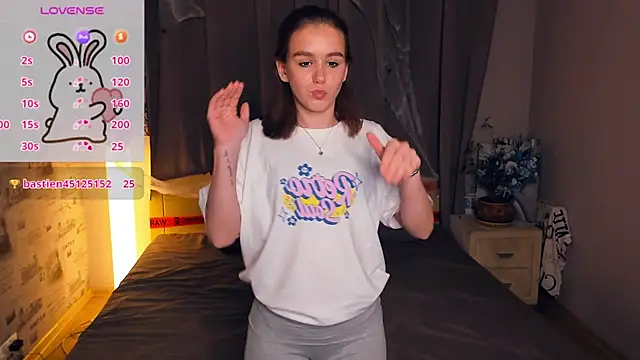 TienKnous online show from November 10, 2025, 7:19 pm