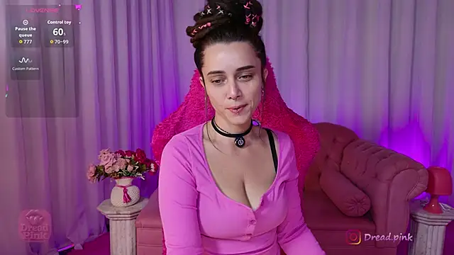 DreadPink online show from May 29, 2026, 1:44 am