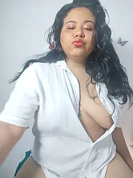 Snapshot of Tania_cruz_ chatting on December 17, 2025, 4:06 am Tania cruz online show from December 17, 2025, 4:06 am