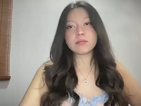 Rachel James   online show from November 14, 2025, 11:19 pm