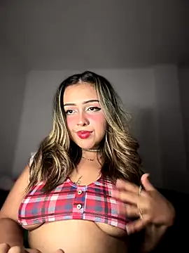 Snapshot of Aura_Kaiser chatting on October 8, 2025, 2:24 am Aura Kaiser online show from October 8, 2025, 2:24 am