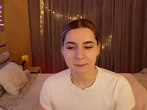 cutieblush online show from November 27, 2025, 6:30 pm