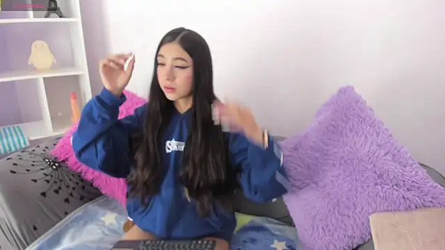 Babby Moonn online show from October 3, 2025, 12:17 pm