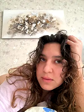 Snapshot of Luisaa_rosee chatting on October 2, 2025, 11:57 am Luisaa rosee online show from October 2, 2025, 11:57 am