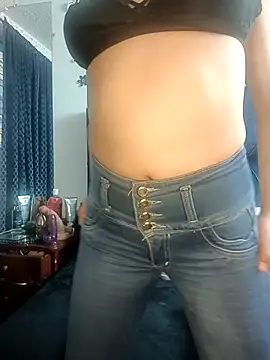 Snapshot of lizethavila chatting on October 13, 2025, 9:49 pm lizethavila online show from October 13, 2025, 9:49 pm