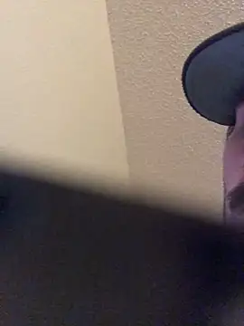 hoociedaddy24 online show from December 4, 2025, 1:10 pm