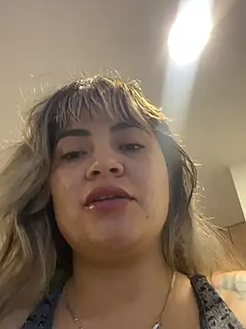 Snapshot of Zoe_riivas chatting on February 19, 2026, 11:07 am Zoe riivas online show from February 19, 2026, 11:07 am