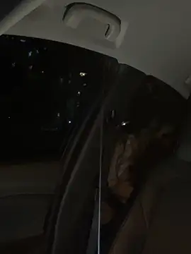 Zoe riivas online show from November 6, 2025, 11:31 pm