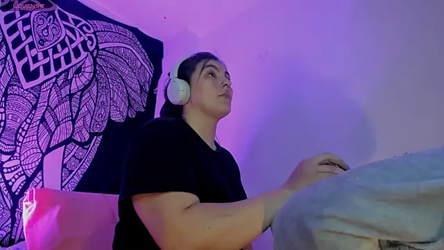 Anny ferrer1 online show from March 18, 2026, 9:48 pm