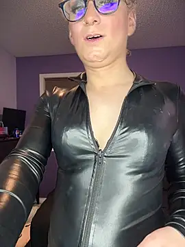 cinderellie online show from November 14, 2025, 5:22 am