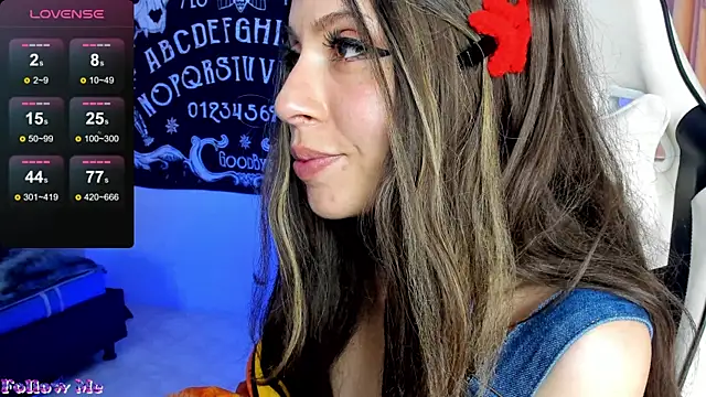 Anni 420  online show from November 12, 2025, 2:48 am