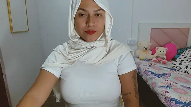 Nadia hasbun online show from October 15, 2025, 11:40 am