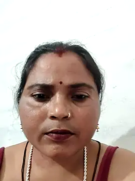 Snapshot of Monalisa22y chatting on October 4, 2025, 10:17 am Monalisa22y online show from October 4, 2025, 10:17 am
