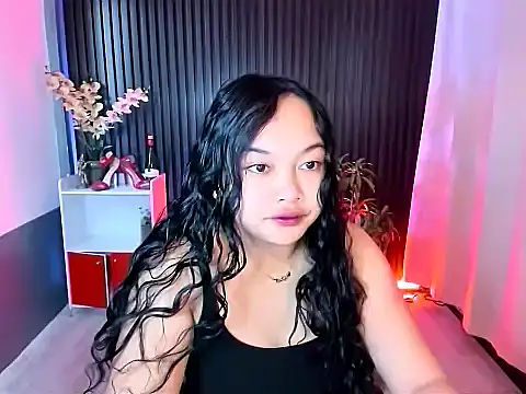 UrFavouriteCravings online show from November 13, 2025, 12:25 am