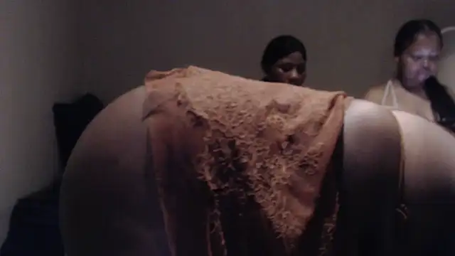 PIXIEBITCHXXX26 online show from April 11, 2026, 6:00 pm