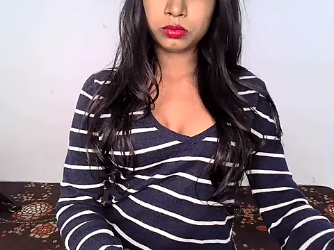 Snapshot of Miss_model2025 chatting on November 22, 2025, 7:40 am Miss model2025 online show from November 22, 2025, 7:40 am