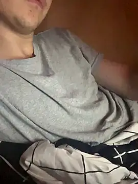 Snapshot of LiamMyst chatting on September 30, 2025, 8:31 am LiamMyst online show from September 30, 2025, 8:31 am