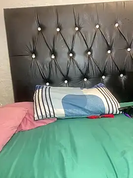 GroveBabie69 online show from April 13, 2026, 5:06 pm