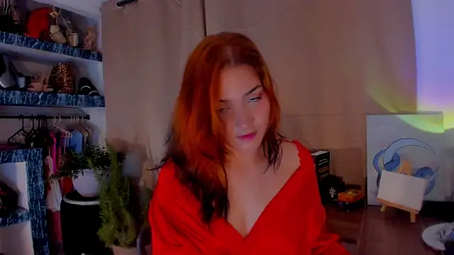 AmaruBloom online show from December 14, 2025, 10:43 am