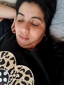 Benditofetiche online show from November 27, 2025, 1:00 pm