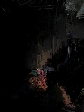 Snapshot of rezzzze chatting on February 9, 2026, 7:12 pm rezzzze online show from February 9, 2026, 7:12 pm