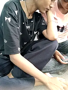 Unique girls90 online show from February 10, 2026, 6:01 am