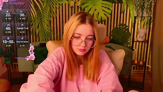 AmeliWhite online show from November 30, 2025, 7:20 am