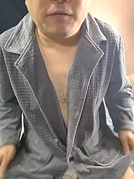 han515319 online show from March 3, 2026, 11:39 am