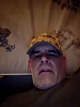 Snapshot of DeeBestEver chatting on October 8, 2025, 2:02 am DeeBestEver online show from October 8, 2025, 2:02 am