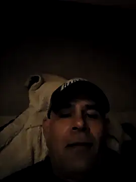 Snapshot of DeeBestEver chatting on October 3, 2025, 11:56 am DeeBestEver online show from October 3, 2025, 11:56 am