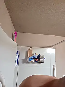 Snapshot of DeeBestEver chatting on February 20, 2026, 5:04 pm DeeBestEver online show from February 20, 2026, 5:04 pm