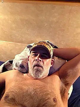 Snapshot of DeeBestEver chatting on November 28, 2025, 12:55 am DeeBestEver online show from November 28, 2025, 12:55 am