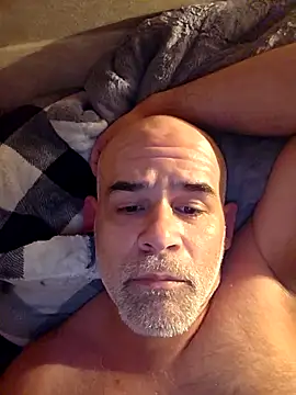 Snapshot of DeeBestEver chatting on November 20, 2025, 1:56 pm DeeBestEver online show from November 20, 2025, 1:56 pm