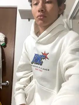 Davomg online show from January 9, 2026, 1:45 am