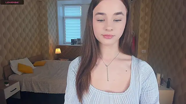 Snapshot of JinnyMcie chatting on November 10, 2025, 9:47 am JinnyMcie online show from November 10, 2025, 9:47 am