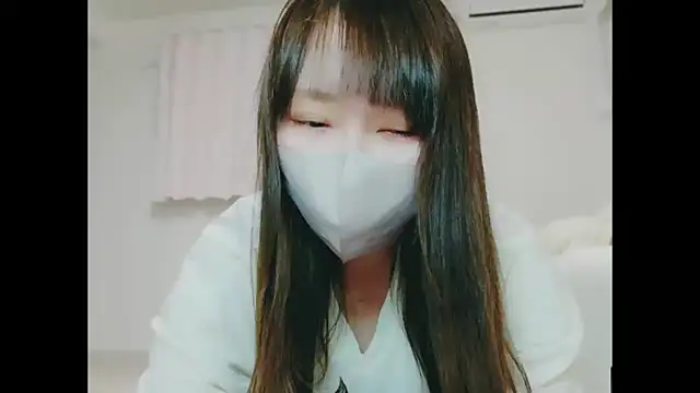 Risa love online show from November 7, 2025, 7:57 am