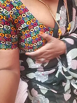 Tamil Ammani online show from April 17, 2026, 11:40 pm