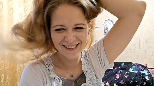 Snapshot of Marry_Wild chatting on October 17, 2025, 6:50 am Marry Wild online show from October 17, 2025, 6:50 am