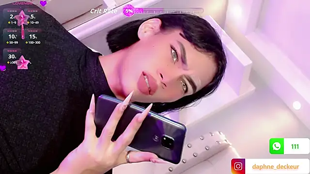 Snapshot of Daphnne_XXX chatting on November 7, 2025, 7:18 pm Daphnne XXX online show from November 7, 2025, 7:18 pm