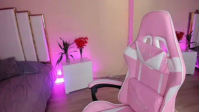 AnnaSwift  online show from March 4, 2026, 2:25 pm