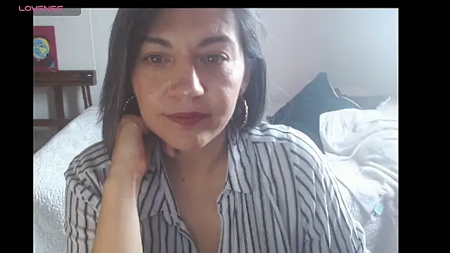 Snapshot of XxAntonellaxxx chatting on April 28, 2026, 6:45 pm XxAntonellaxxx online show from April 28, 2026, 6:45 pm