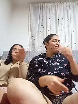 andrea smitth online show from November 1, 2025, 7:02 am