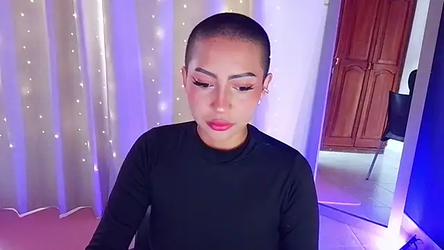 emma web  online show from February 3, 2026, 6:57 pm