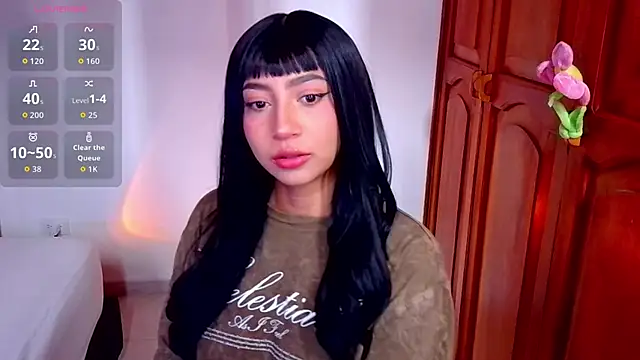 Snapshot of emma_web_ chatting on November 13, 2025, 5:06 pm emma web online show from November 13, 2025, 5:06 pm