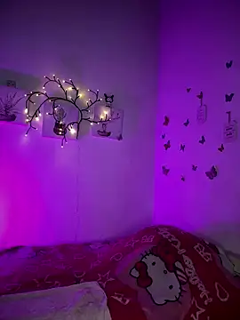 Snapshot of Solaangel_ chatting on January 8, 2026, 1:44 am Solaangel online show from January 8, 2026, 1:44 am