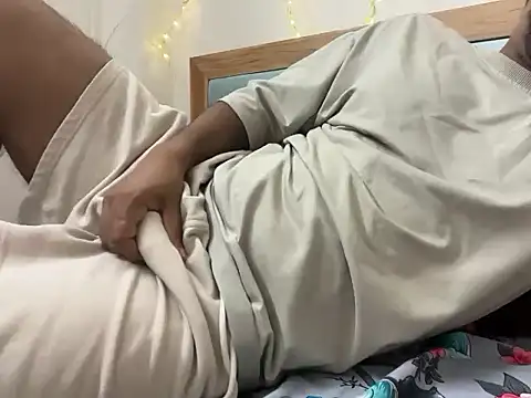 YourBlackBull online show from October 2, 2025, 8:23 pm