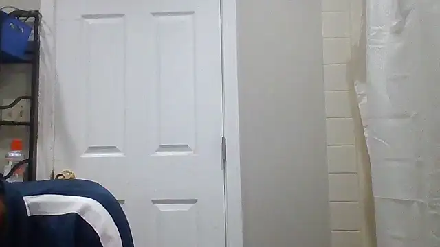 Snapshot of StroknGoon69 chatting on October 31, 2025, 8:49 pm StroknGoon69 online show from October 31, 2025, 8:49 pm