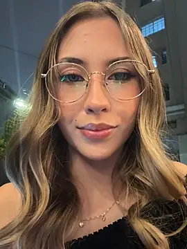 Snapshot of fanyabbey chatting on July 12, 2026, 3:29 am fanyabbey online show from July 12, 2026, 3:29 am